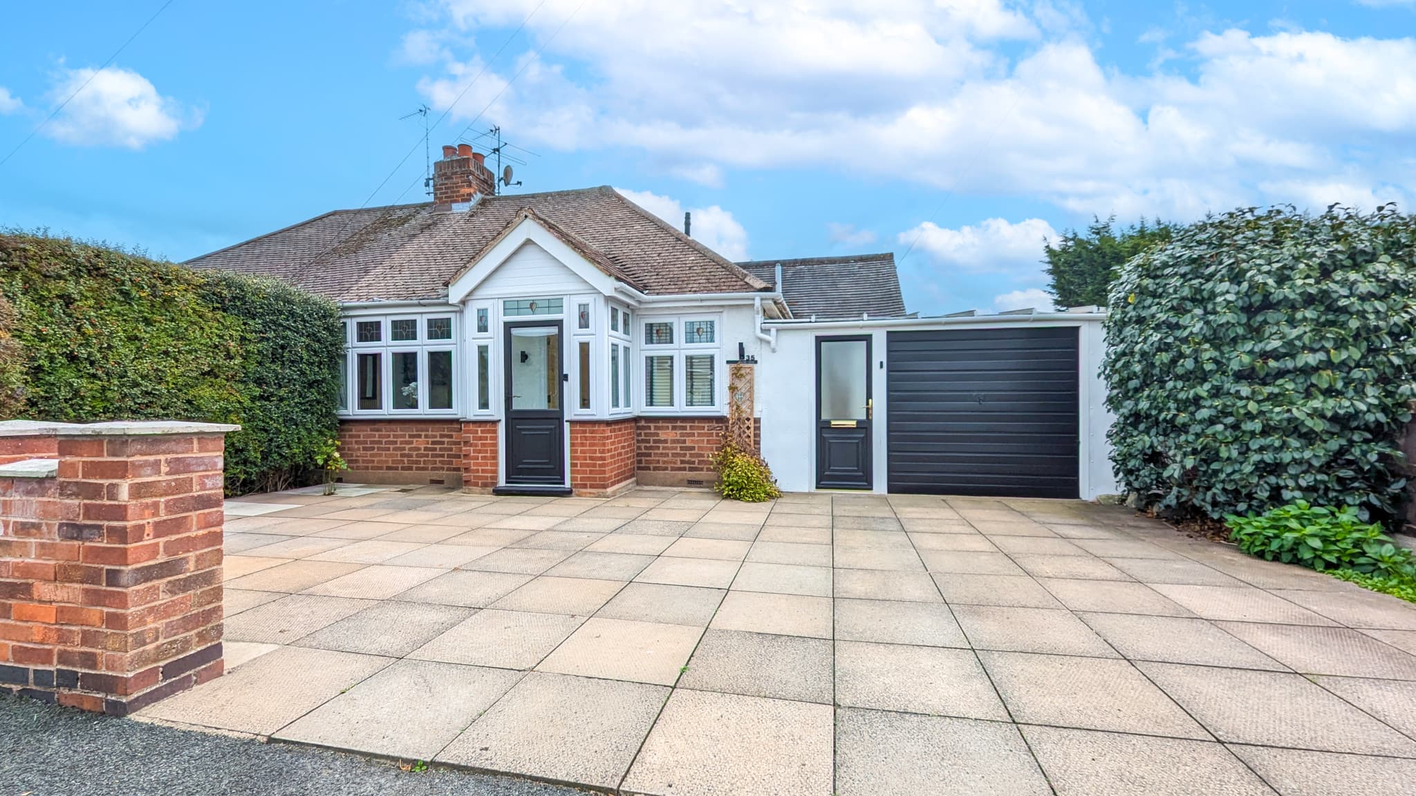 Farm Close, Worcester, WR3